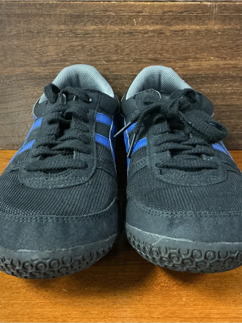 Asics Onitsuka Tiger Men Black Blue Ultimate 81 Sneaker HN201 Size 8